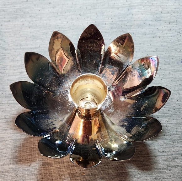 Reed & Barton World's Finest Silver Plated Candle Holder 2x5"H 5"W - Picture 4 of 11